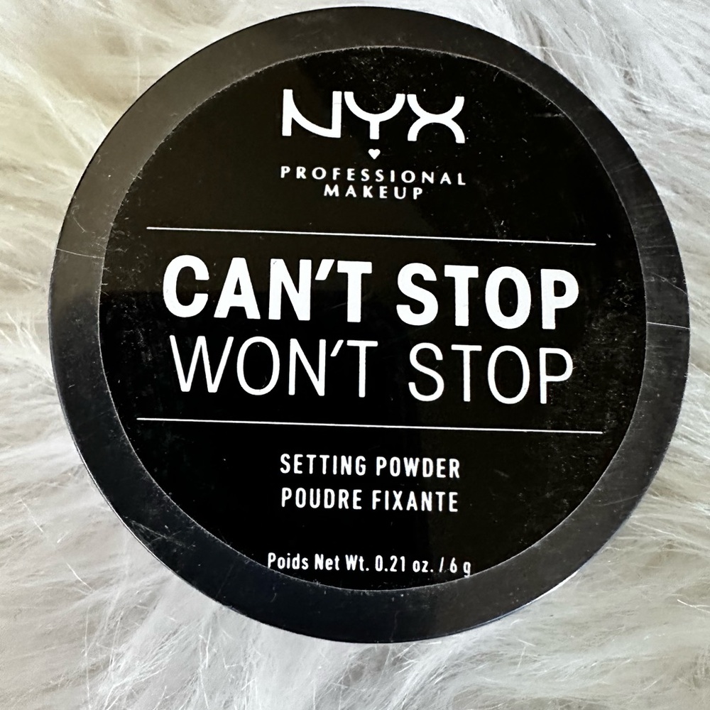 New NYX Can't Stop Won't Stop Medium-Deep Setting Powder‎